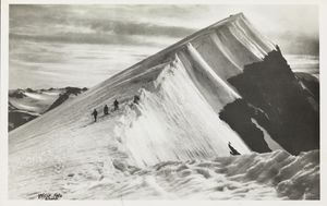 Glittertind - no-nb digifoto 20160511 00289 blds 07388.jpg