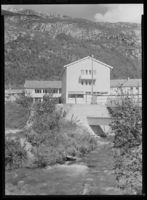 35. Glomfjord - no-nb digifoto 20151130 00288 NB MIT FNR 14176.jpg