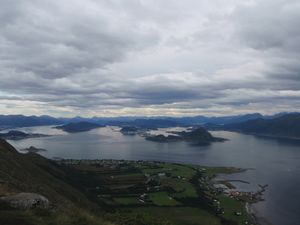 Godøy Kleiva Sætreegga mot Ålesund OEH.JPG