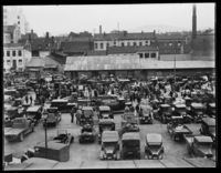 157. Grønlands Torv, Torvdirektøren - no-nb digifoto 20160208 00085 NB NS 001081D.jpg