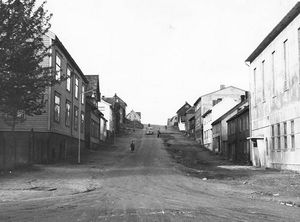 Grønnegata 101-115 ASjøtun 1954.jpg