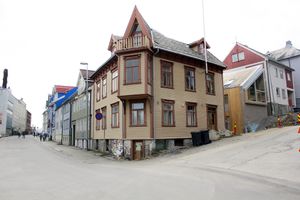 Grønnegata 28 HaraldGroven11mai13.jpg