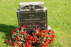 Grav Hoff Martin Olsen.JPG