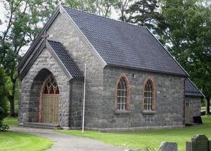 Gravkapell Tjøme kirkegård 2015.jpg