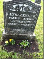 138. Gravminne Aleksander Holmstad.jpg