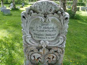 Gravminne Johannes Klokstad.jpg