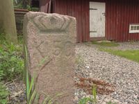 Grensestein nr. 50, opprinnelig lokaliseringplass Rosenhoff, nå utstilt ved Rommiskolen på Stovner. Kan være en dublett. Foto: Stig Rune Pedersen