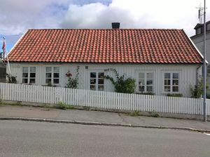 Greveveien 2 (Larvik).jpg