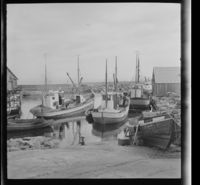 78. Grip, fra havna - no-nb digifoto 20150210 00038 NB MIT FNR 18857.jpg