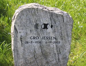 Gro Jessen gravminne Oslo.jpg