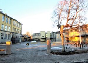 Grorud skole 2015.jpg