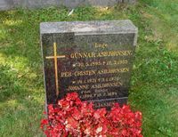 Lege Gunnar Asbjørnsen er gravlagt på Drøbak kirkegård. Foto: Stig Rune Pedersen