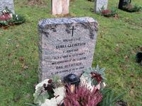 79. Gurli og Dag Gleditsch gravminne.jpg