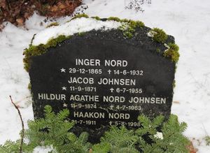Haakon Nord gravminne Oslo.jpg
