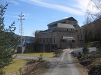 Kraftstasjonsbygningen ved Hakavik kraftverk i Øvre Eiker i Buskerud (1922). Foto: Stig Rune Pedersen