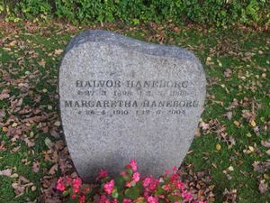 Halvor Haneborg gravminne Oslo.jpg