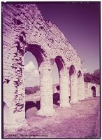 213. Hamar. Domkirkeruinene. - no-nb digifoto 20160519 00018 NB NKF P 05 A 022.jpg