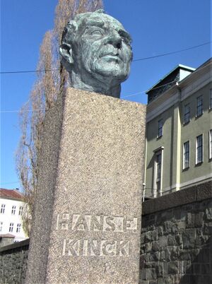 Hans E. Kinck byste Oslo.jpg