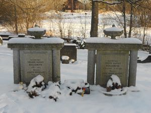 Hansens gravsted Oppegård kirke.jpeg