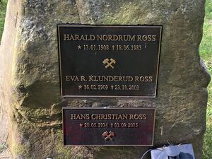 Harald Ross gravminne Kongsberg.jpg