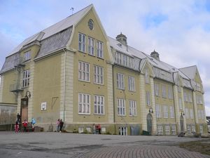 Harstad folkeskole.jpg