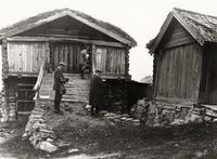 30. Haugøy, Oppland - Riksantikvaren-T125 01 0419.jpg