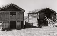 33. Haugøy, Oppland - Riksantikvaren-T125 01 0422.jpg