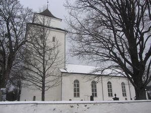 Haug kirke i Øvre Eiker.jpg