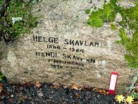 66. Helge Skavlan gravminne Oslo.jpg