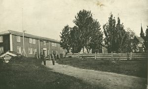 Hemnes prestegård, Nordland - Riksantikvaren-T400 01 0035.jpg