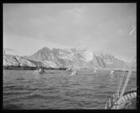 301. Henningsvær - no-nb digifoto 20151126 00036 NB MIT FNR 09872.jpg