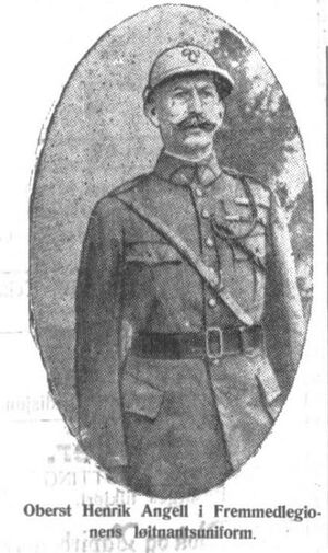 Henrik August Angell i Fremmedlegionens uniform Budstikka 1938.JPG