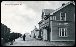 Heradsbygden stasjon. Foto: Ukjent/Norske jernbanestasjoner Origo
