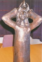 Herleik Kristiansens skulptur Legende