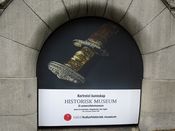 Plakat med egenreklame utenfor Historisk museum, 2015. Foto: Stig Rune Pedersen