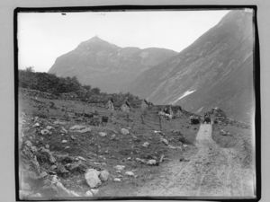 Hjørundfjorden Norangsdalen - NB MS G4 0035.jpg