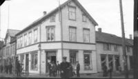 47. Hoelgården ca 1900.jpg