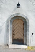 Kirkedøra i Hoff kirke.