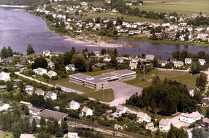 Hokksund med Gymnaset - WF292.jpg