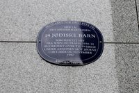 Holbergs gate 21: Jødisk barnehjem, der 14 barn ble redda over til Sverige før deportasjonen av jødene i 1942. 59.918487° N 10.733309° Ø