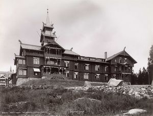 Holmenkollen sanatorium 1894.jpg