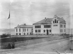 Holmestrand - Stiftsseminaret.jpg