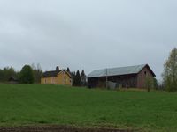 Bruket Holmstadenga, der predikanten Magnus J. Dahl bodde.