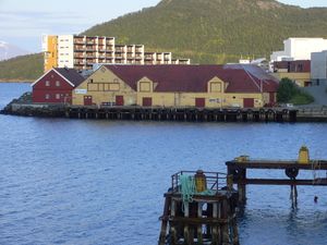 Holst kullager, Harstad.jpg