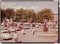 37. Horten. Torvet. - no-nb digifoto 20160511 00197 NB NKF P 02 C 014.jpg