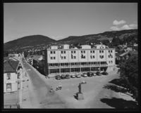 72. Hotell Kronen, Lillehammer - no-nb digifoto 20150603 00012 NB MIT FNR 20126.jpg