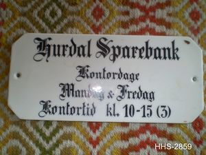 Hurdal Sparebank skilt.jpg