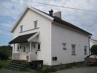 Hus no 62 i Hokksund (be-2008-07-30-2572).jpg