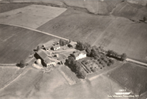 Huseby gård i Skedsmo.PNG