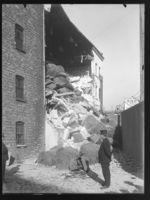 273. Huset som ramlet ned. - no-nb digifoto 20160128 00029 NB NS 000420K.jpg